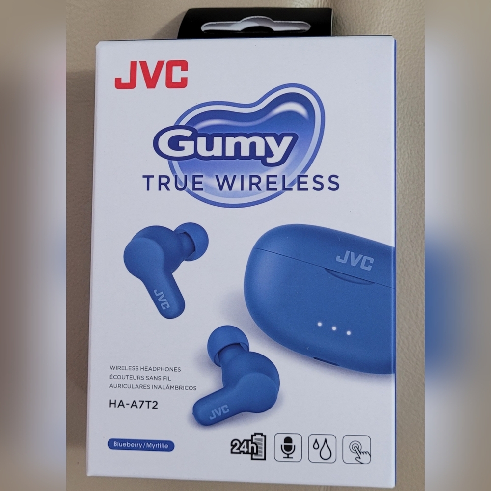 NIB JVC. Gumy True Wireless Earbuds - Blue. SRP. 35.00